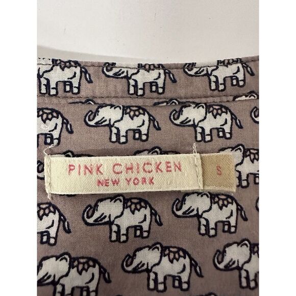 Pink Chicken New York‎ Short Sleeve Split Neck Embroidered Top w/Elephants Sz S - Picture 2 of 10